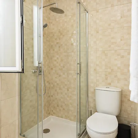 By Hd Guest house