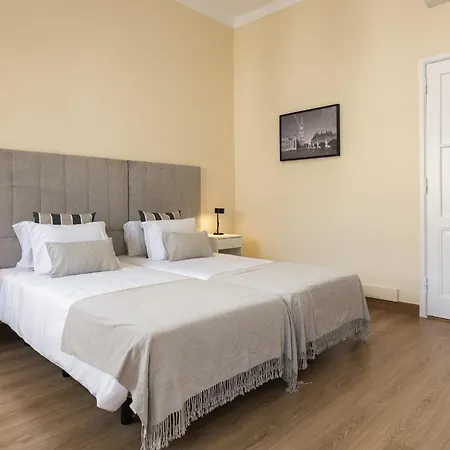 By Hd Guest house